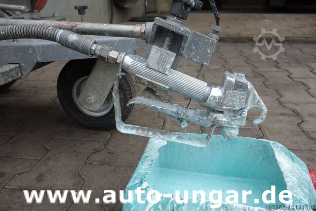 Bouwmachine Titan Promark 690 Graco LineLazer Airless Road