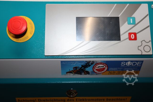 4,0 kW skruvkompressor Renner RS-PRO 4,0