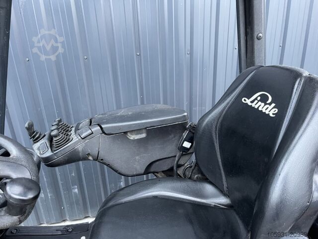 Treibgasstapler Linde H18T-01