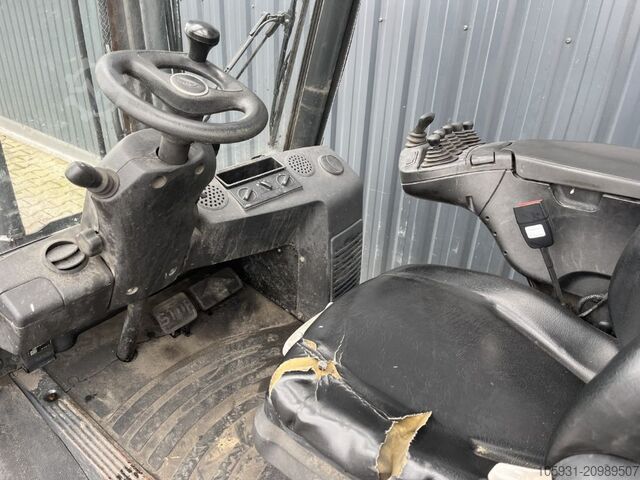 LPG gaffeltrucks Linde H25T-02