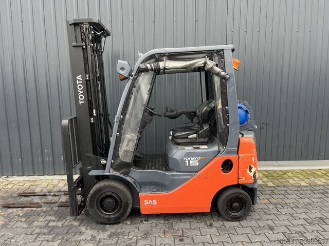 LPG gaffeltrucks Toyota 8FGF15F