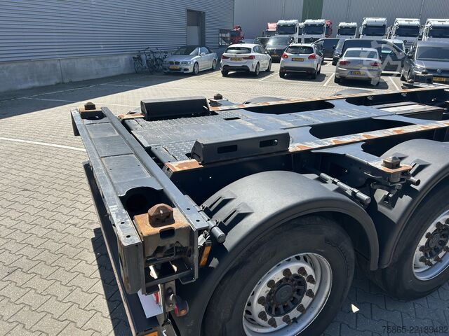 Transporte de contenedores Schmitz Cargobull SCF 24 G EURO / Multi  Container Chassis / Lift...