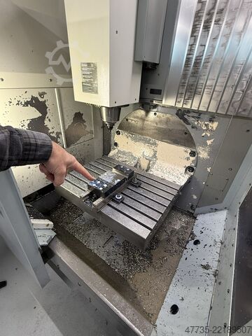 CNC obráběcí centrum DECKEL MAHO DMU 50