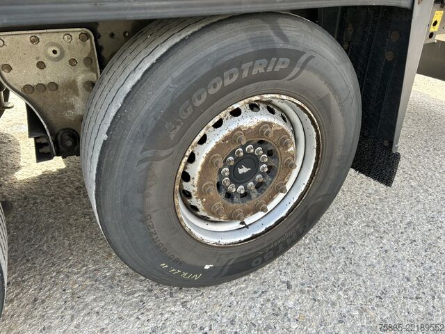Posuvné plachty Schmitz Cargobull SCB S3T / Curtainside / Disk Brakes / APK TUV 1...