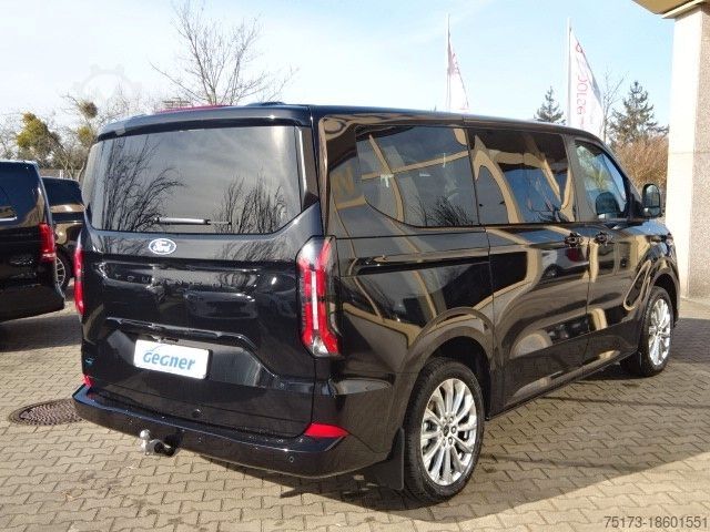 Minibus FORD Tourneo Custom Titanium X BEV 340L1 AHK Pano B&O