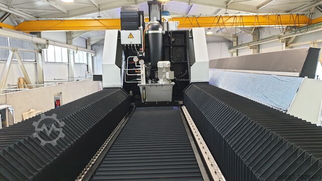 Bearbetningscenter EDEL Werkzeugmaschinen GmbH CP4030 - CyPort 4030