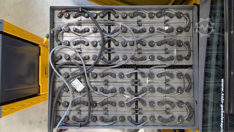 Elektrický 4kolový vysokozdvižný vozík Jungheinrich EFG 425s neuwertige Batterie