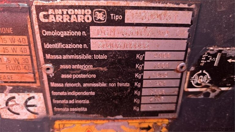 Gépszállító / Kommunális traktor 4 kerekes kormányzással Antonio Carraro TTR 4400 HST