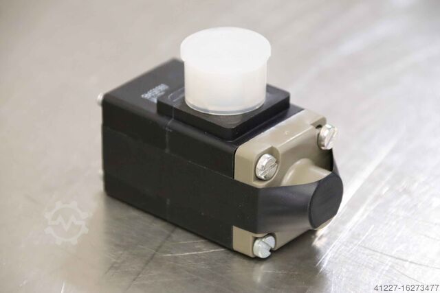 Valvola a solenoide Buerkert 0313 D 2,0 NBA MS 00061096