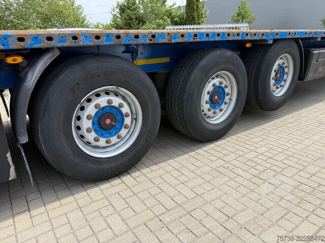 Munkaállvány félpótkocsi KÖGEL S24 Plateau mit Steckrungen/Luft-Lift/3-Achsen