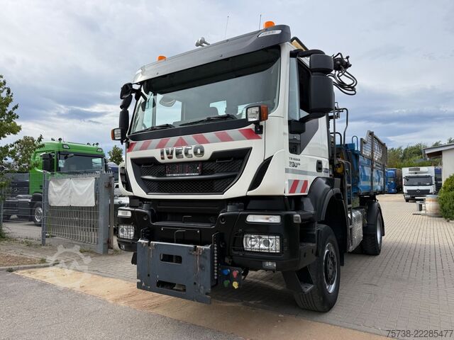 Háromirányú billenő teherautó IVECO Trakker 330 4x4 Meiller Kipper+Hiab 088B-2 Funk