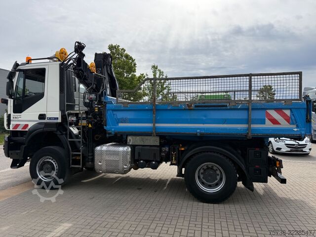 Háromirányú billenő teherautó IVECO Trakker 330 4x4 Meiller Kipper+Hiab 088B-2 Funk