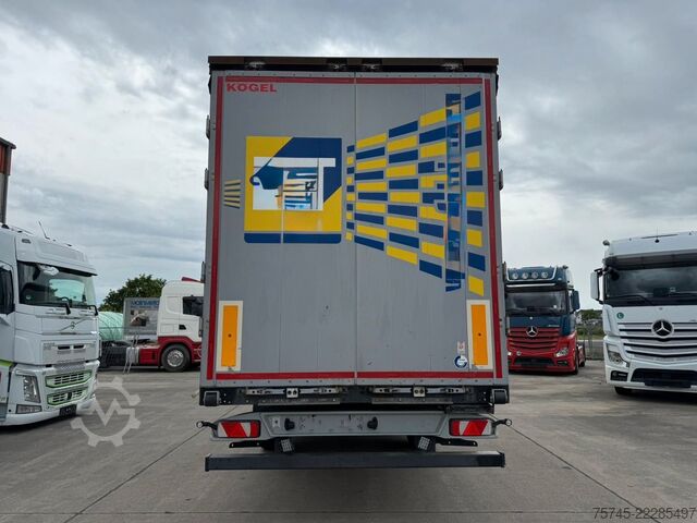 Drankaanhangwagens KÖGEL SN 24 **GETRÄNKE*SAF*LIFT*SCHNELLADESYSTEM*