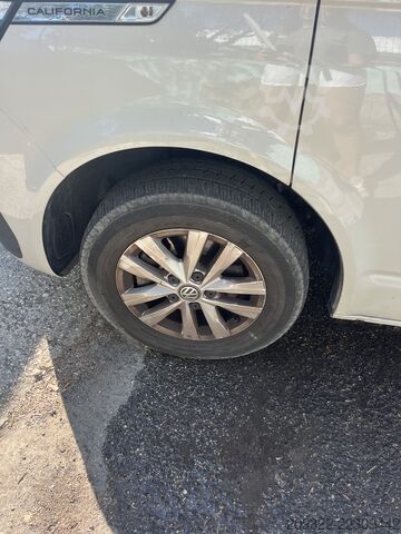 Autorulotă Volkswagen California Coast 2022 | Cambio automatico | Tetto a soffietto