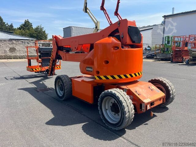 Platformă de lucru telescopică articulată JLG E450 AJ elektro (1867)