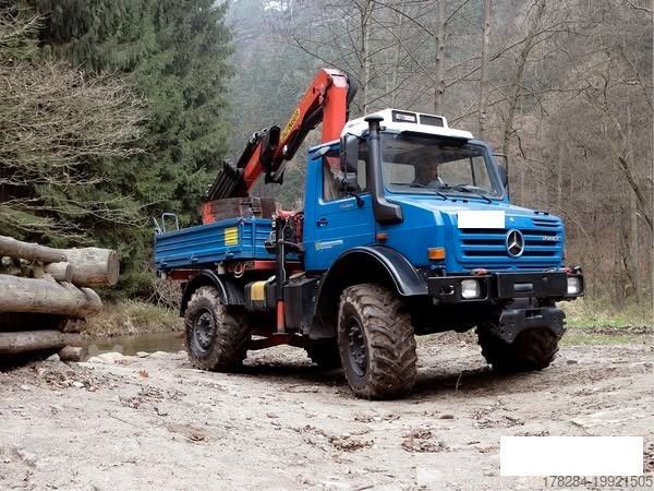 Andra UNIMOG U5000 Kran Forst Kabelbau Kommunal Vollausstatt.