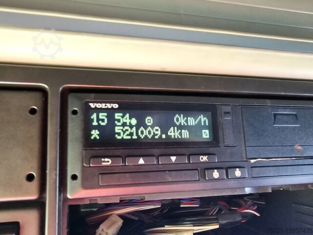 Standaard trekker VOLVO FH 460 FH5 2X TANK VEB+