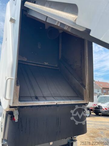 Gatusopmaskin Hako Citymaster 1650 4x4 Kehrmasch.+Winterdie
