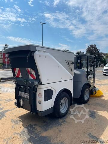Gatusopmaskin Hako Citymaster 1650 4x4 Kehrmasch.+Winterdie