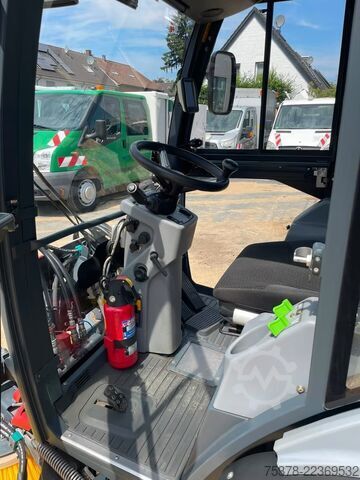 Gatusopmaskin Hako Citymaster 1650 4x4 Kehrmasch.+Winterdie