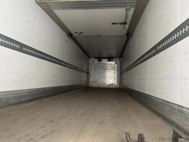 Μεταφορά σε ψύξη/κατάψυξη Schmitz Cargobull J2 / 3 CITYTRAILOR / MULTITEMPERATUUR