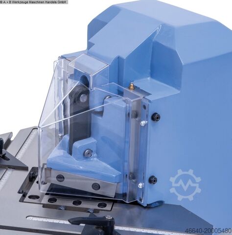 Uitklinkmachine BERNARDO AK 130 PT