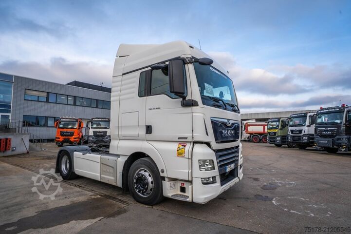 Standard tractor MAN TGX 18.460 XLX + INTARDER