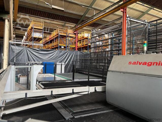 Volledige productielijn Salvagnini Line/ Punch Center S4Xe.40 + Bending M.P4L-3220+Handling Sys.SiX-ACN