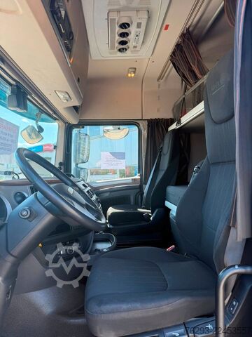 Autocarro per materiali pericolosi DAF XF 480  ADR  3-L HY