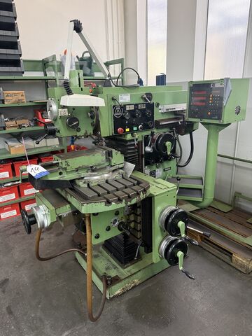 Nástrojová frézka MAHO MH 700