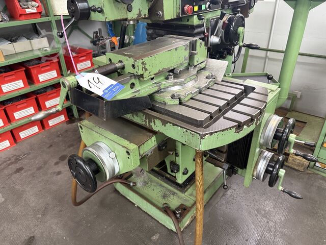 Nástrojová frézka MAHO MH 700