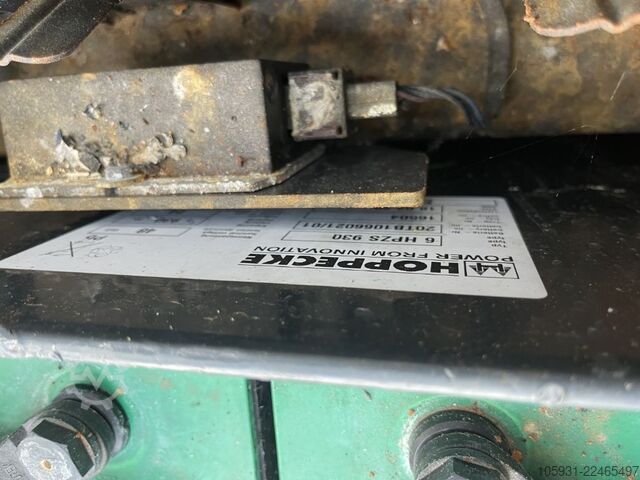 Carrello elevatore elettrico a 4 ruote Linde E20PHL-02