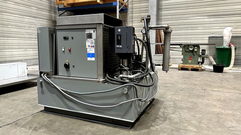 Pionowe centrum obróbcze DMG Ultrasonic 50