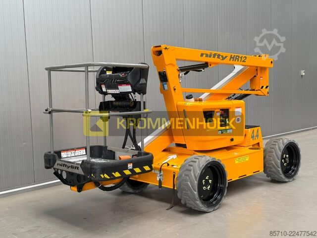 Leddelt teleskopisk arbejdsplatform Nifty Lift HR 12 Hybride 4x4