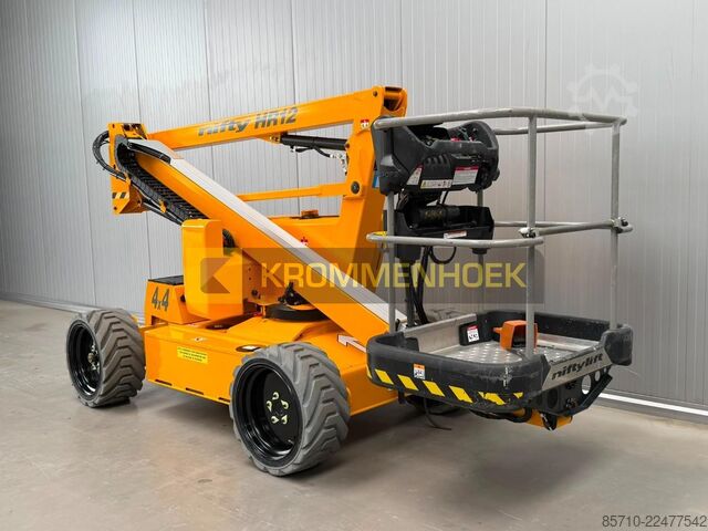 Leddelt teleskopisk arbejdsplatform Nifty Lift HR 12 Hybride 4x4