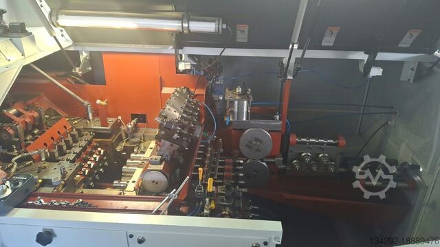 Macchina per la produzione di viti SACMA SP260