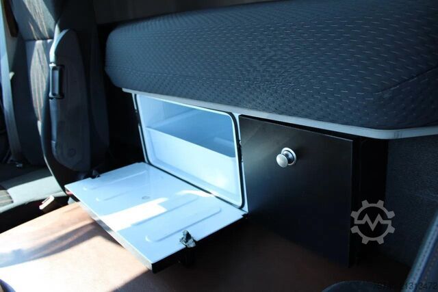 Chasis con cabina DAF CF 370 FA 370 + euro 6 + ssc + full option