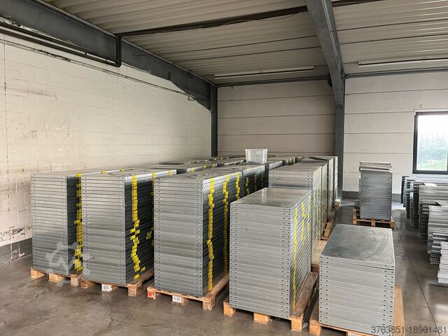 Plug-in rekken Meta Regal