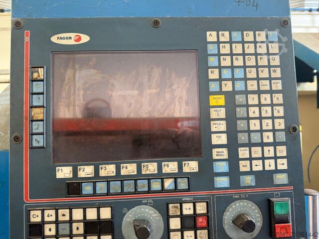 Tornio CNC Gornati, 1 m di passata sopra banco x 1 m fra le punte GORNATI AY 1000 x 1000