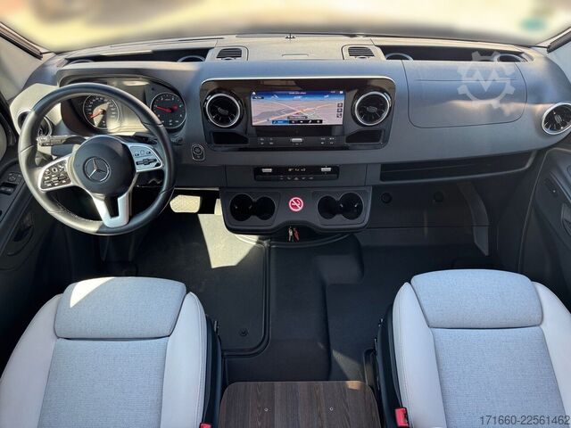 Autocaravana semi-integrada BÜRSTNER Lyseo M Harmony Line 690 G *SAT-TV*Hubbett*