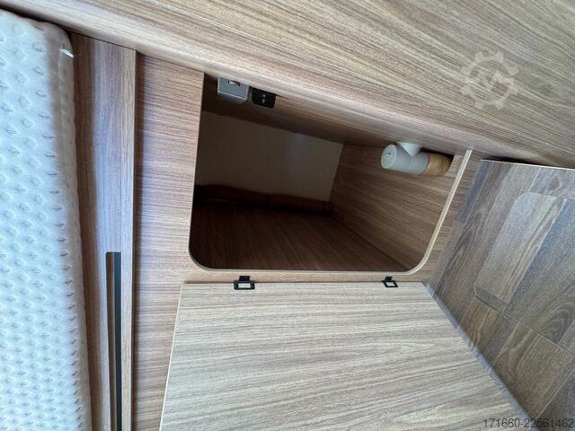 Autocaravana semi-integrada BÜRSTNER Lyseo M Harmony Line 690 G *SAT-TV*Hubbett*
