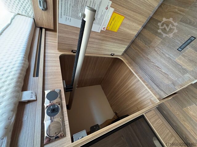 Autocaravana semi-integrada BÜRSTNER Lyseo M Harmony Line 690 G *SAT-TV*Hubbett*