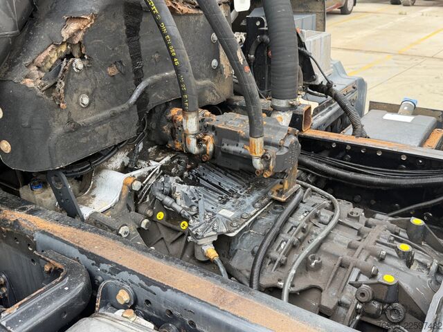 Chassis with cab MAN TGS 26.320 WB 5.55M EURO5(2)