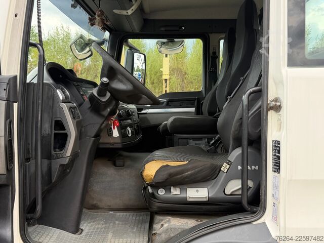 Chassis with cab MAN TGS 26.320 WB 5.55M EURO5(2)