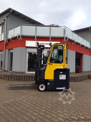 Τετράπλευρο sideloader Combilift CBE3000