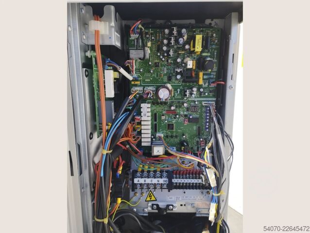 Chiller / Pompa di calore Used Chiller / Heat pump SYSTEMAIR 11/12kW | With warranty