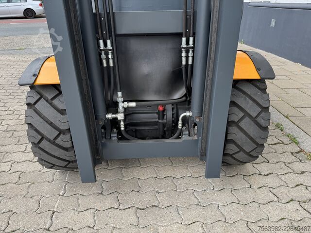 Carrello elevatore a 4 ruote Jungheinrich TFG 430