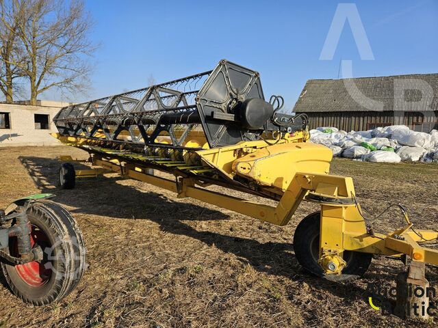 Combine New Holland CR 9080