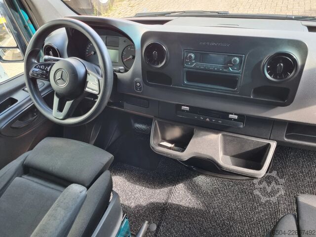 Rakodóplatform Mercedes-Benz Sprinter 516 CDI Open laadbak 4.26m GVW 5000kg ...