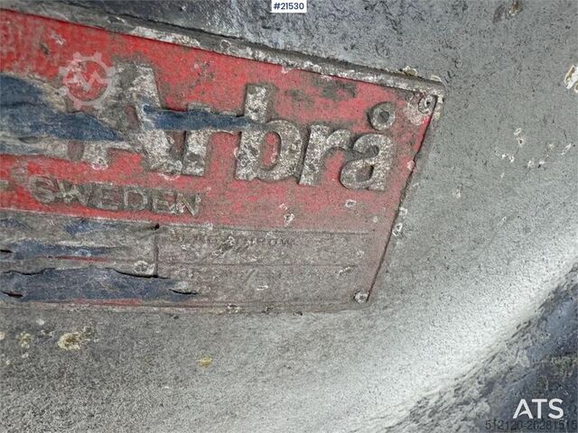 Puinbreker Svedala Arbrå 1336 spindle crusher with parts crusher.